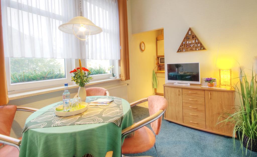 Haus Sonnenruh Apartment Oberhof  Exterior foto